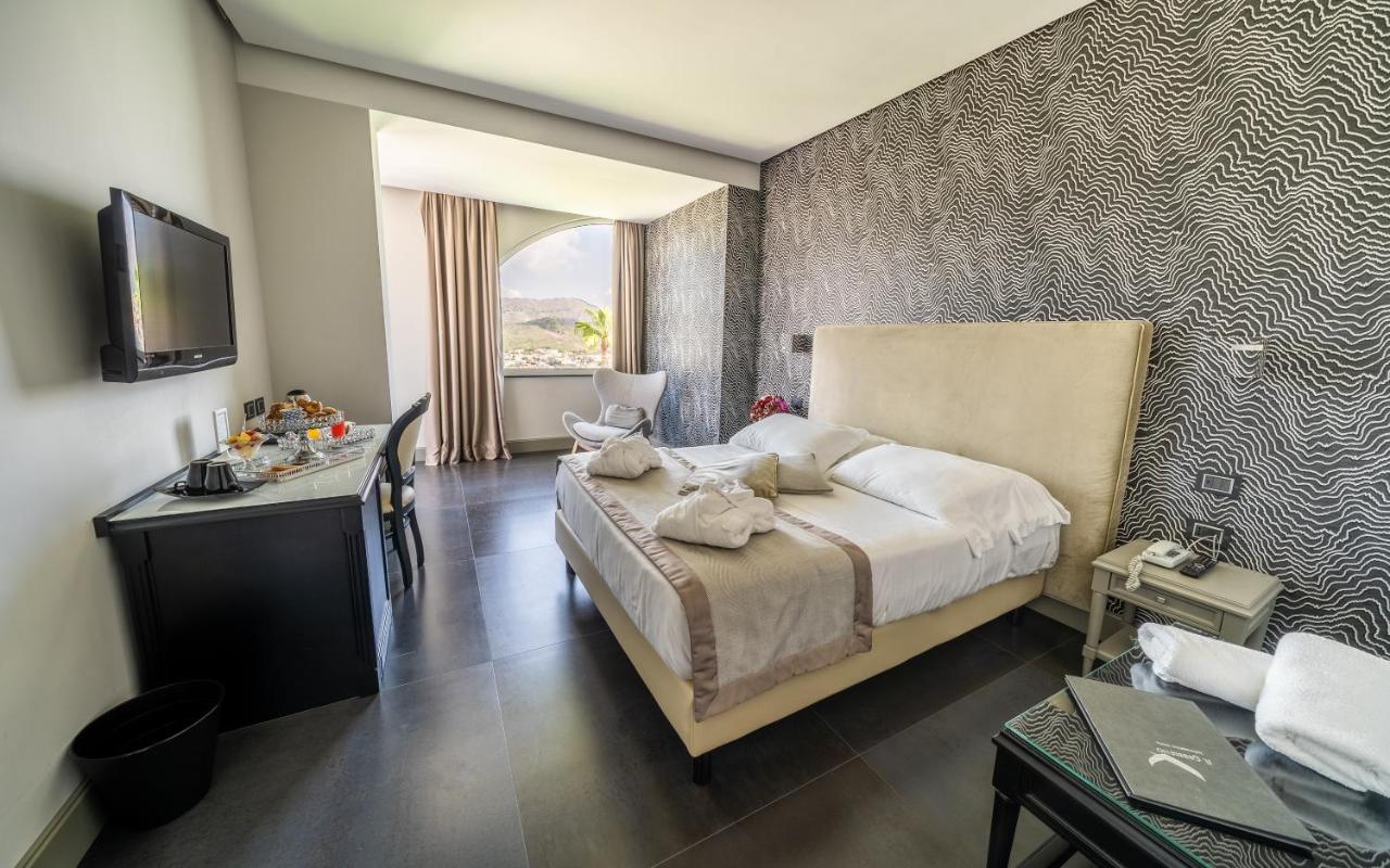 Hotel Il Gabbiano باكولي المظهر الخارجي الصورة